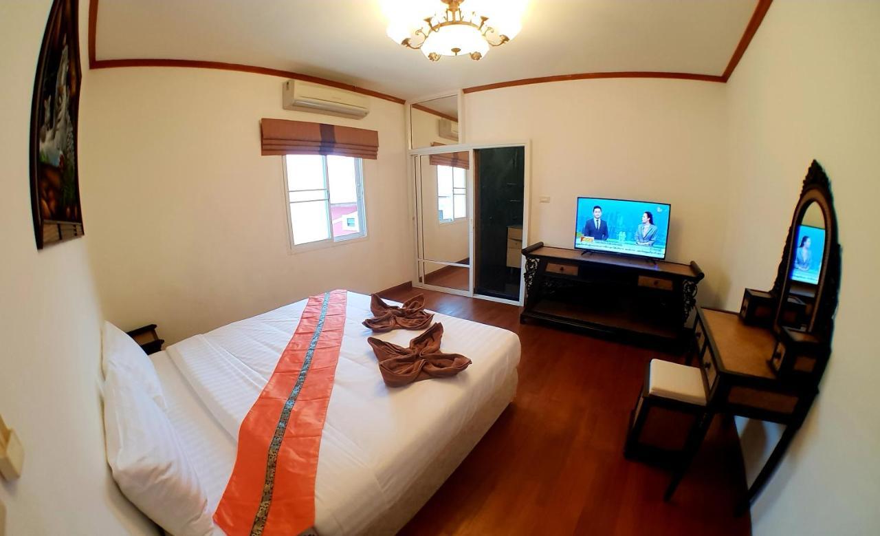 Joopland Luxury Pool Villa Pattaya Walking Street 6 Bedrooms Экстерьер фото